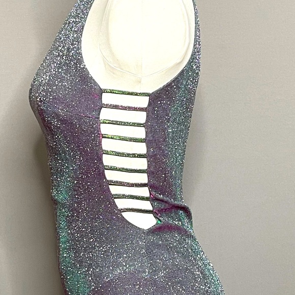 Metallic silver and pink Small - Windsor dress - Picture 2 of 5